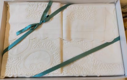 PARURE LENZ. COT. 2P RICAMATO EMOZIONI ITALIANE - immagine 3