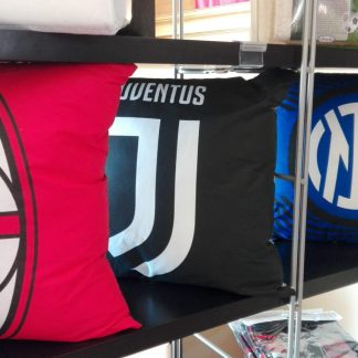 CUSCINO P/COT. 40×40 JUVE INTER MILAN – La Biancheria per Te e per