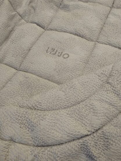 TRAPUNTA JACQUARD 2P ORTENSIA € 600,00 SCONTO 50% PER DIFETTO. COLORE PERLA - immagine 2